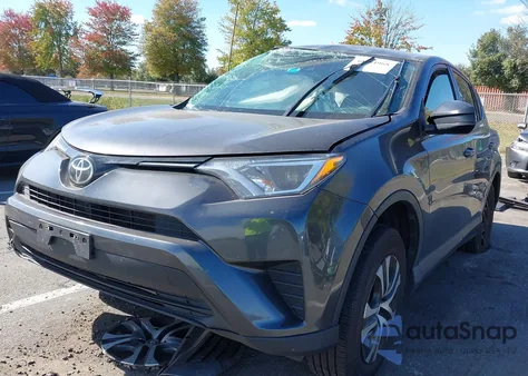 2017 Toyota Rav4 Le из США, поврежденный, VIN JTMBFREVXHJ713638